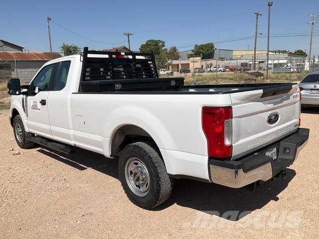 Ford F-250 픽업/드롭사이드