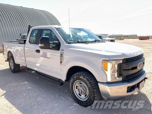 Ford F-250 픽업/드롭사이드