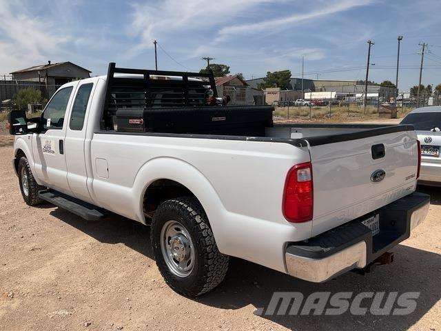 Ford F-250 픽업/드롭사이드