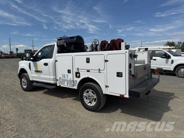 Ford F-250 시립/다목적 차량