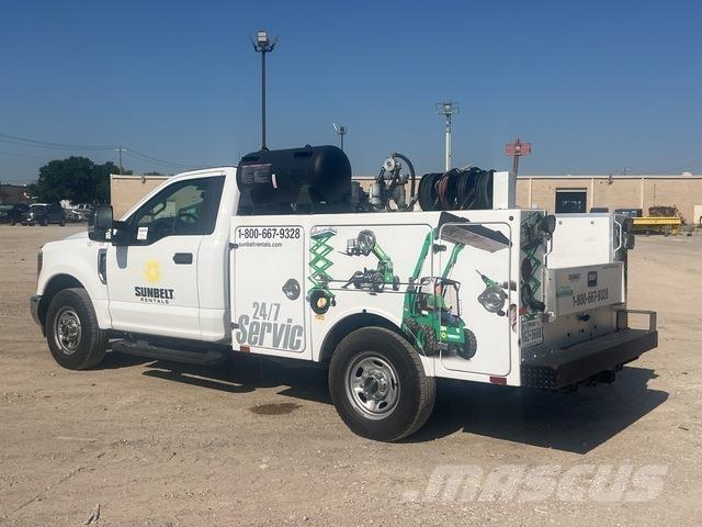 Ford F-250 시립/다목적 차량