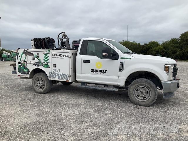 Ford F-250 시립/다목적 차량