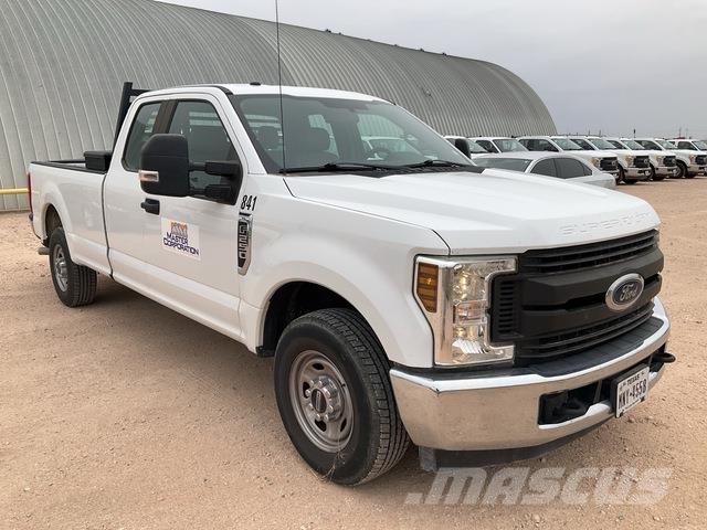 Ford F-250 픽업/드롭사이드