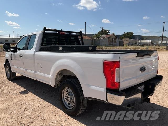 Ford F-250 픽업/드롭사이드