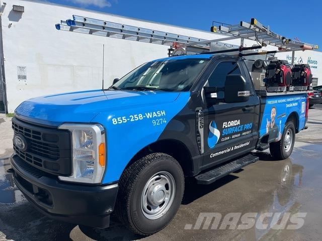 Ford F-250 건설 장비 - 기타