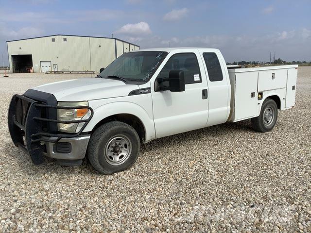 Ford F-250 픽업/드롭사이드