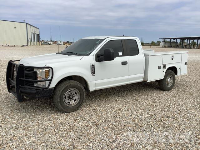 Ford F-250 픽업/드롭사이드