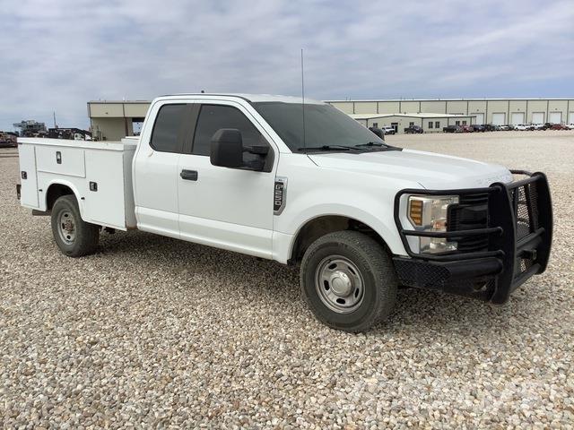 Ford F-250 픽업/드롭사이드
