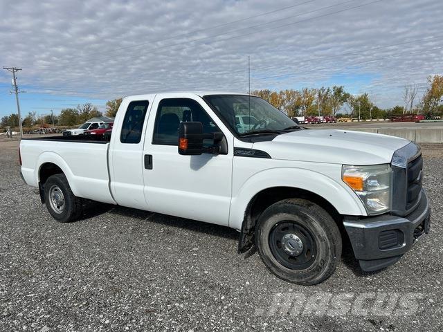 Ford F-250 픽업/드롭사이드