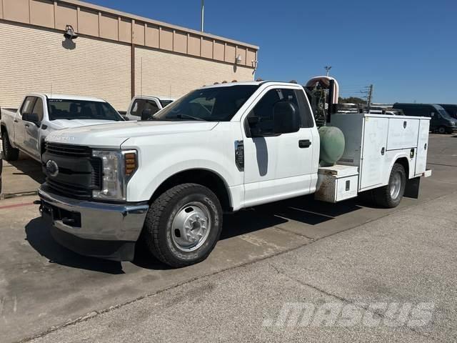 Ford F-350 픽업/드롭사이드