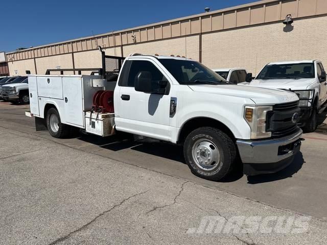 Ford F-350 픽업/드롭사이드