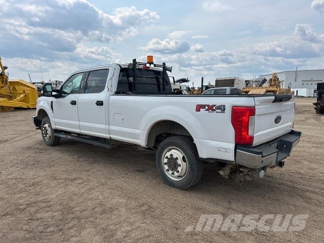 Ford F-350 픽업/드롭사이드