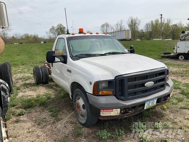 Ford F-350 캐빈 및 인테리어