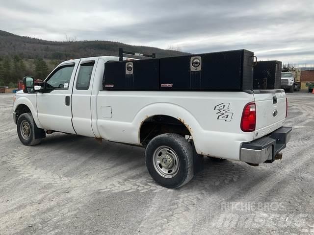 Ford F-350 기타