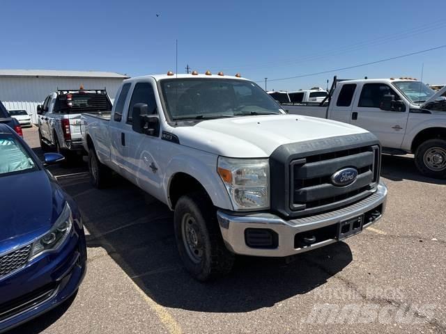 Ford F-350 기타