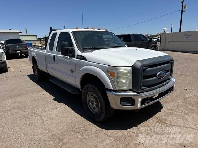 Ford F-350 기타