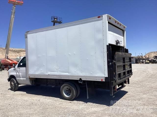 Ford F-350 탑차 트럭