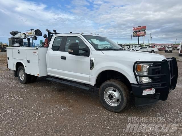 Ford F-350 시립/다목적 차량