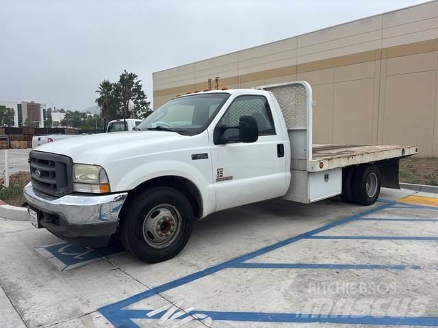 Ford F-350 플랫베드/드롭사이드 트럭