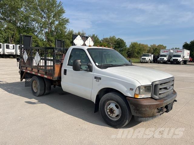 Ford F-350 플랫베드/드롭사이드 트럭