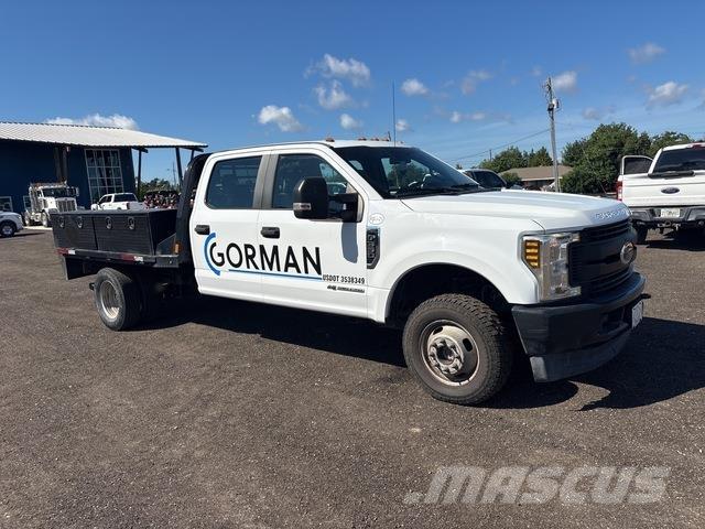 Ford F-350 플랫베드/드롭사이드 트럭