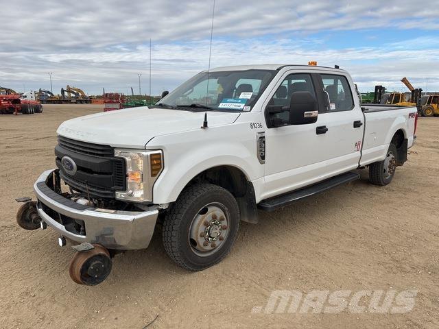 Ford F-350 픽업/드롭사이드