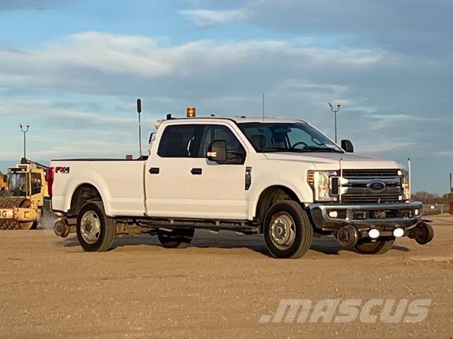 Ford F-350 픽업/드롭사이드