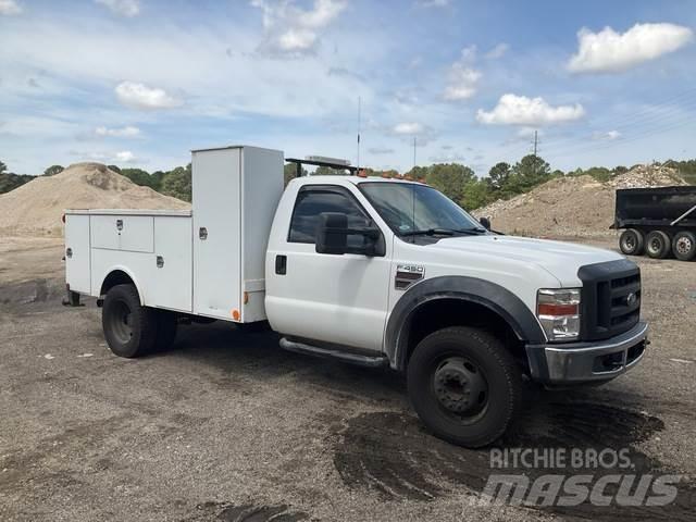 Ford F-450 시립/다목적 차량