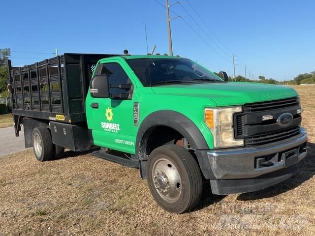 Ford F-450 플랫베드/드롭사이드 트럭