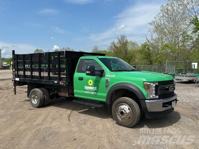 Ford F-450 플랫베드/드롭사이드 트럭
