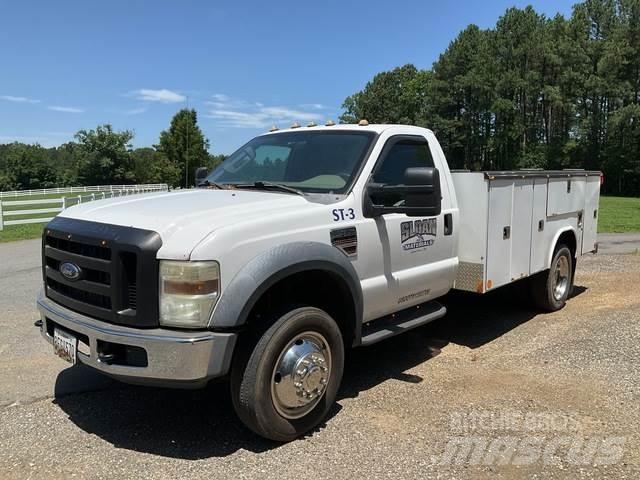 Ford F-450 시립/다목적 차량