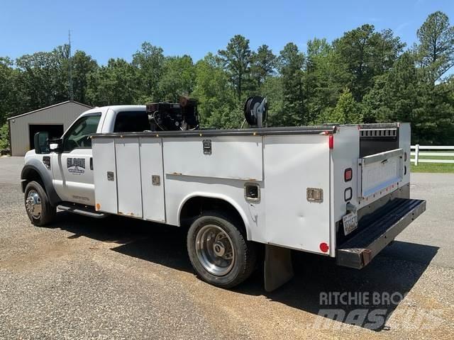 Ford F-450 시립/다목적 차량