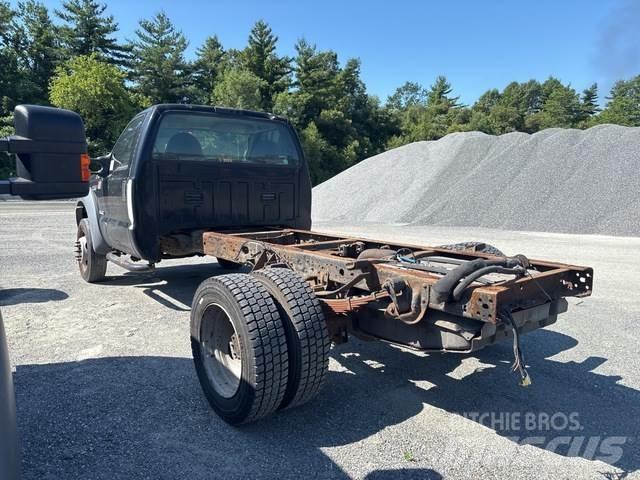 Ford F-450 캐빈 및 인테리어