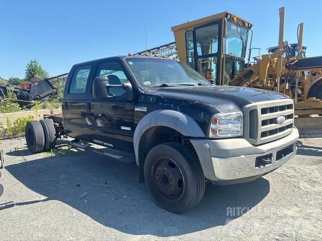 Ford F-450 캐빈 및 인테리어
