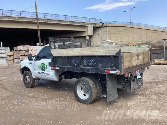 Ford F-450 덤프 트럭