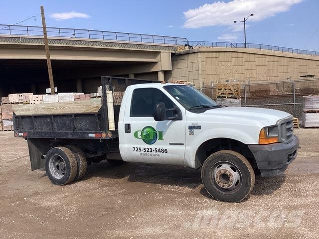 Ford F-450 덤프 트럭