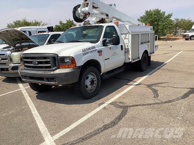 Ford F-450 트럭 탑재 고소작업대
