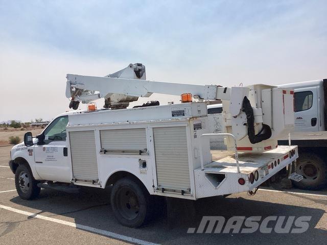Ford F-450 트럭 탑재 고소작업대