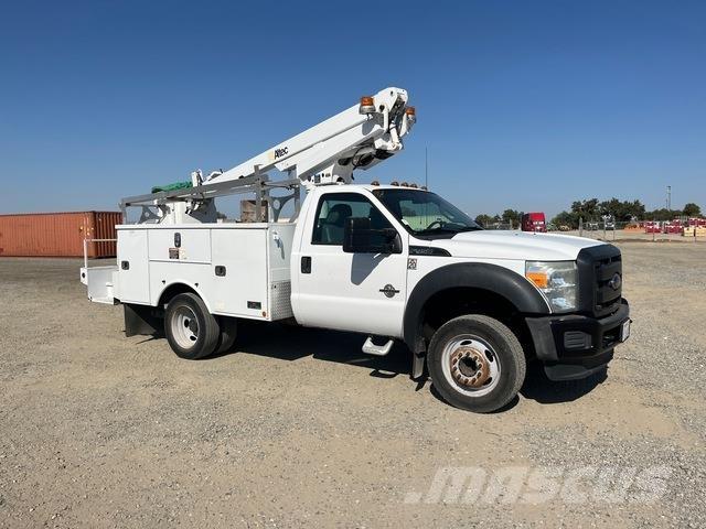 Ford F-450 트럭 탑재 고소작업대