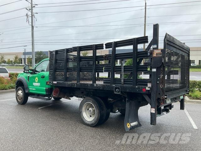 Ford F-450 플랫베드/드롭사이드 트럭