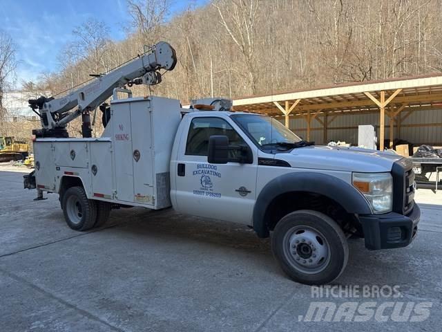 Ford F-550 시립/다목적 차량