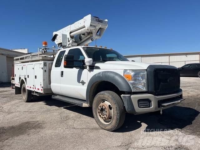 Ford F-550 트럭 탑재 고소작업대