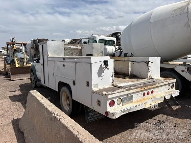 Ford F-550 픽업/드롭사이드