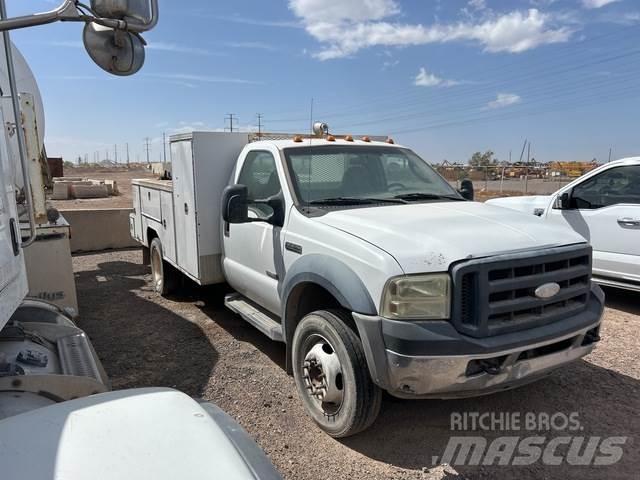 Ford F-550 픽업/드롭사이드