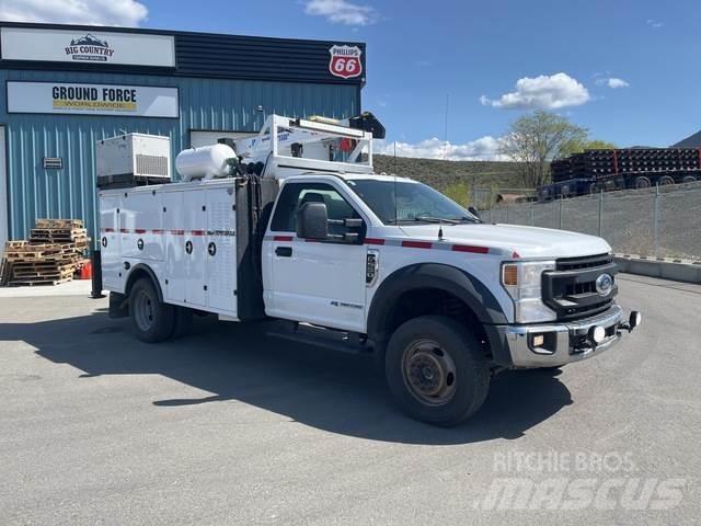 Ford F-550 시립/다목적 차량