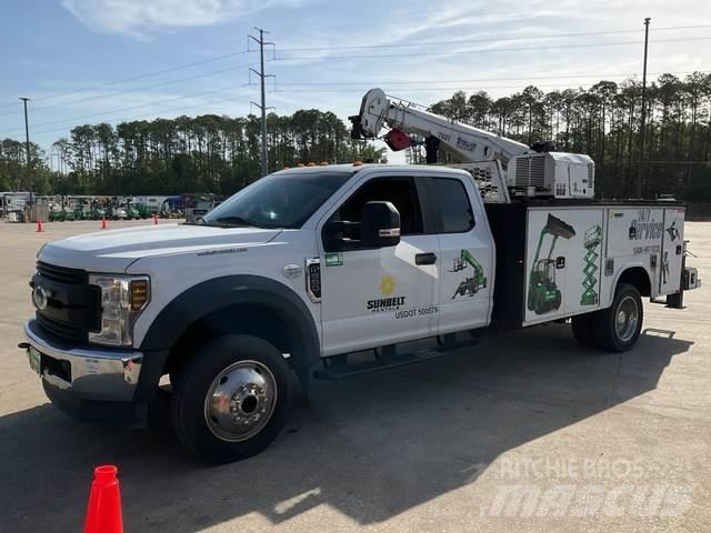 Ford F-550 시립/다목적 차량