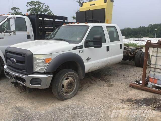 Ford F-550 캐빈 및 인테리어
