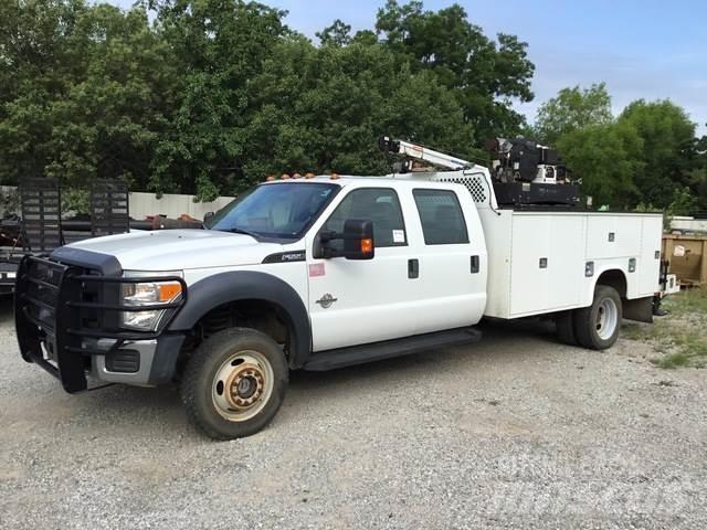 Ford F-550 시립/다목적 차량