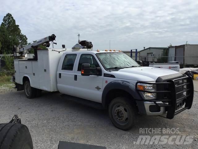 Ford F-550 시립/다목적 차량