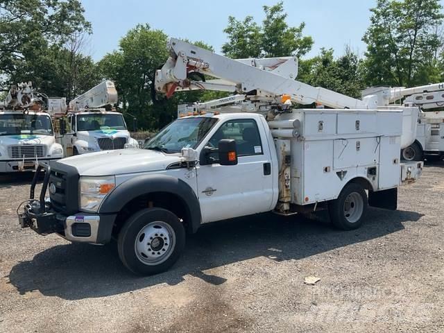 Ford F-550 기타 트럭